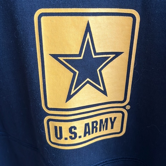 Victoria's Secret Pink Ltd. Ed. tee - Picture 2 of 8